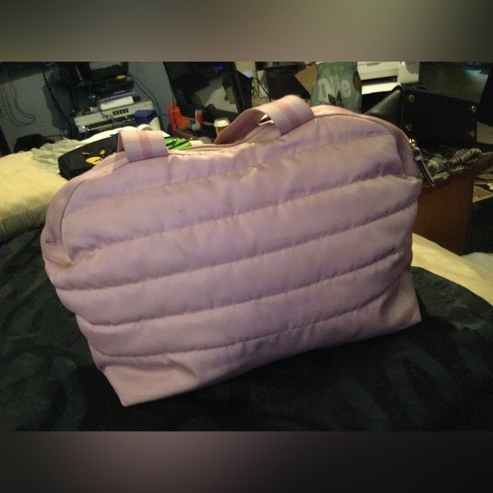 Victoria’s Secret weekender duffel bag - Picture 2 of 8